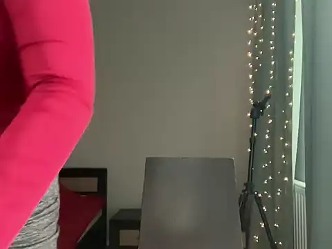 OliviaBayLiveTv online show from 03/25/26, 11:42