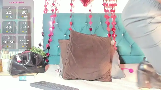 StefanyMiler online show from 03/03/26, 06:26