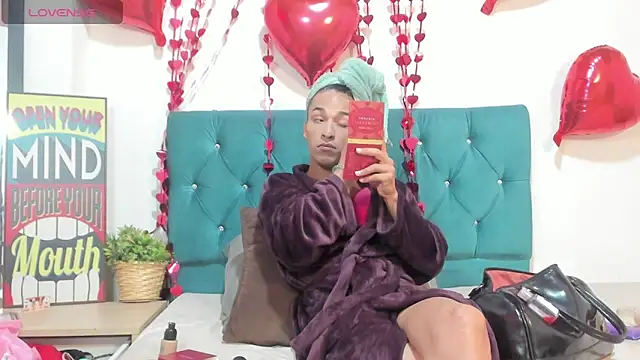 StefanyMiler online show from 03/08/26, 05:16