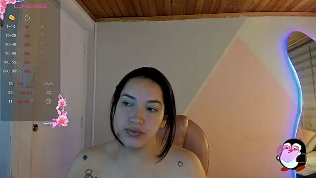 Snapshot of cristal__hot_1 chatting on 07/19/26, 05:16 cristal hot 1 online show from 07/19/26, 05:16