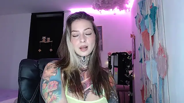 agatha ink3 online show from 03/22/25, 07:42