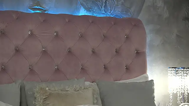 IvyRubens online show from 11/29/25, 05:18