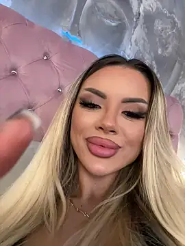 IvyRubens online show from 10/10/25, 05:08