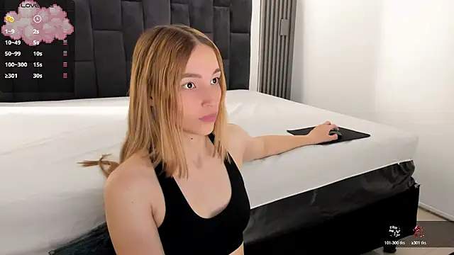 WhiteSun 01 online show from 10/27/25, 12:50