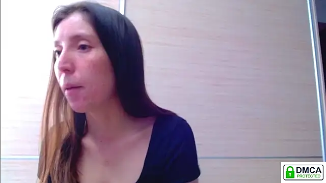 Sophi Cute online show from 04/15/26, 01:04