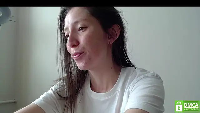 Sophi Cute online show from 09/29/25, 05:58