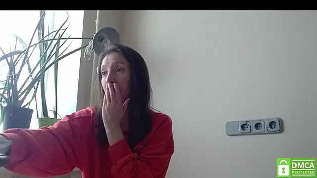 Sophi Cute online show from 11/15/25, 09:02