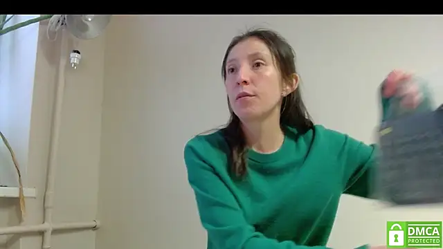 Sophi Cute online show from 10/20/25, 03:01