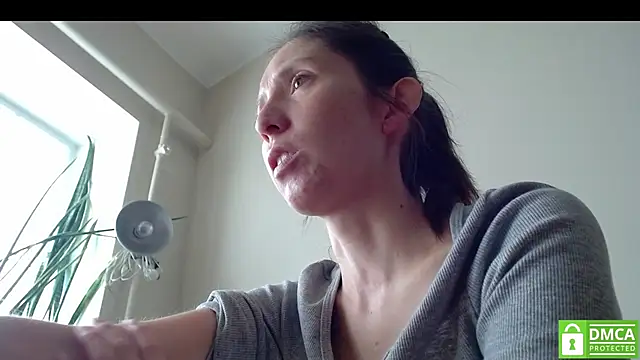 Sophi Cute online show from 09/13/25, 08:36