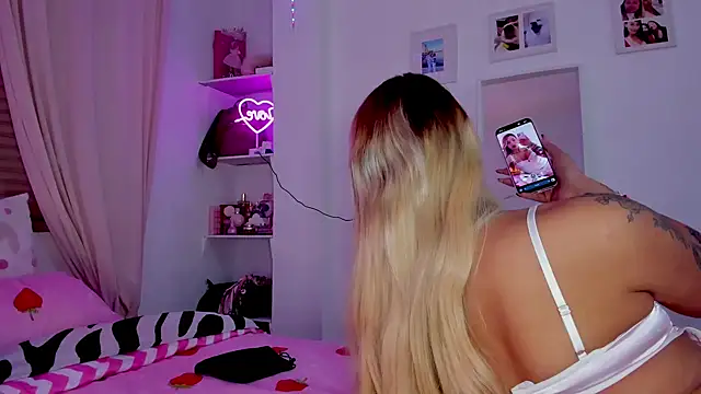  viioletweekend  online show from 01/14/26, 06:22