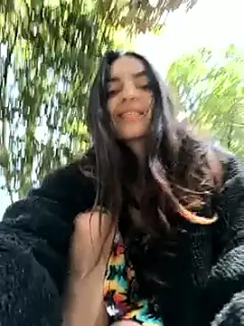 Snapshot of Sam_Sara chatting on 01/10/26, 03:51 Sam Sara online show from 01/10/26, 03:51