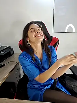 Snapshot of Sam_Sara chatting on 01/08/26, 07:09 Sam Sara online show from 01/08/26, 07:09