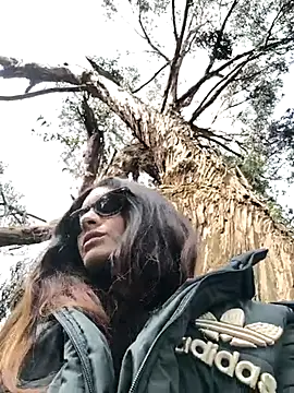 Sam Sara online show from 03/19/25, 02:35