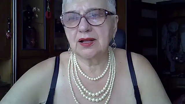 SweetCherry27 online show from 09/10/25, 05:39
