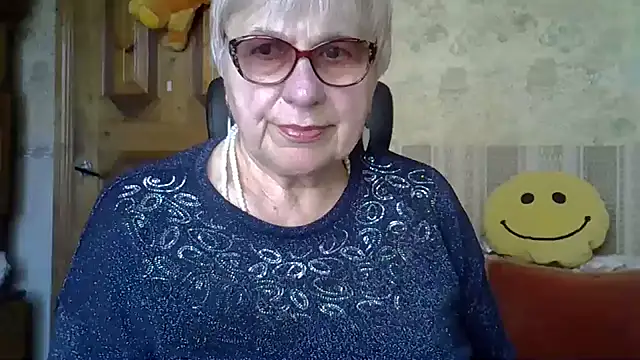 SweetCherry27 online show from 04/17/26, 09:34