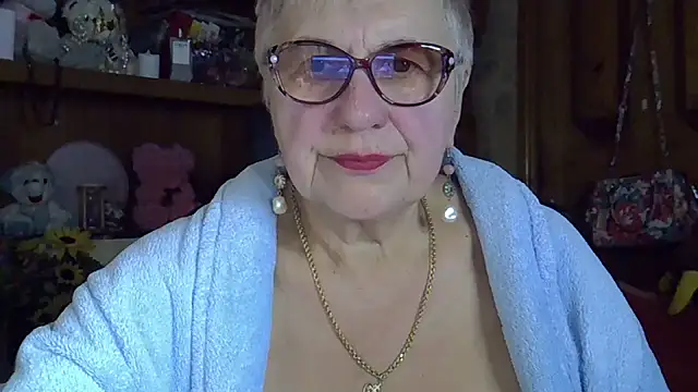 SweetCherry27 online show from 10/15/25, 05:43