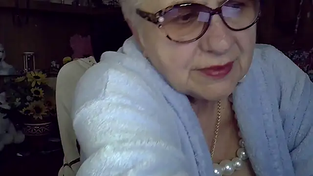 SweetCherry27 online show from 10/27/25, 05:14