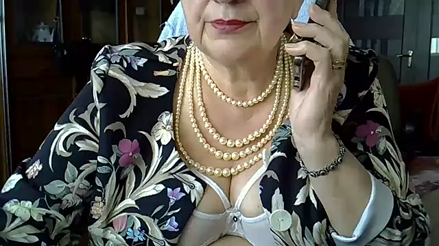 SweetCherry27 online show from 03/12/25, 07:46