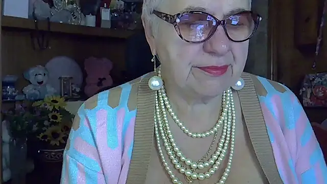 SweetCherry27 online show from 10/17/25, 05:11