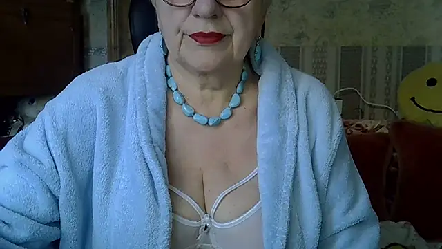 SweetCherry27 online show from 04/13/26, 04:27