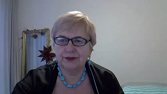 SweetCherry27 online show from 02/02/26, 08:35