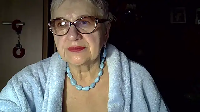 SweetCherry27 online show from 09/29/25, 04:34