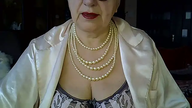 SweetCherry27 online show from 03/18/25, 05:02