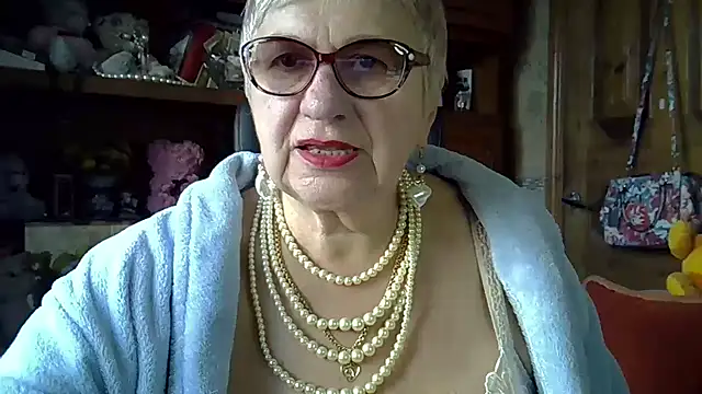 SweetCherry27 online show from 11/12/25, 06:39