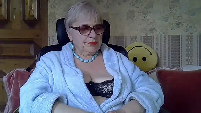 Snapshot of SweetCherry27 chatting on 05/01/26, 04:12 SweetCherry27 online show from 05/01/26, 04:12