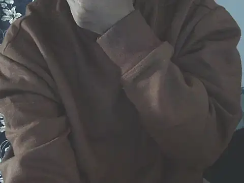 Supriya201 online show from 11/04/25, 07:34