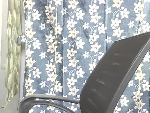 Supriya201 online show from 01/17/26, 05:44