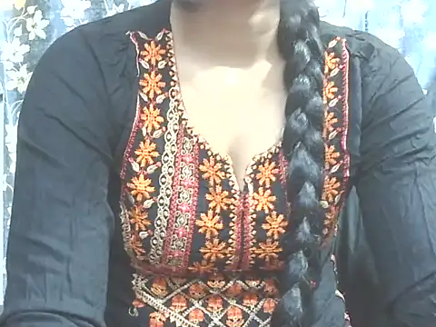 Supriya201 online show from 05/01/26, 02:44