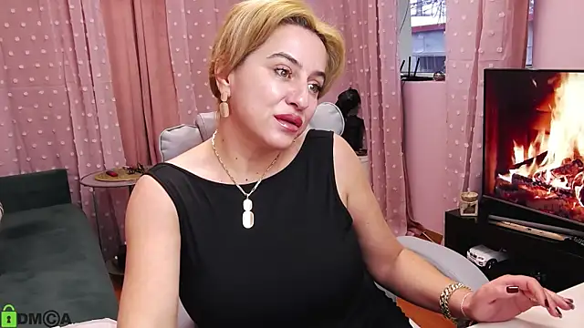 CarrieLoveX online show from 03/02/25, 05:33