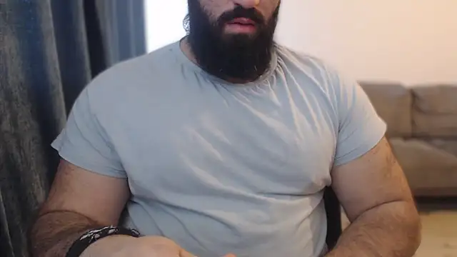 hugemachohandsome online show from 11/23/25, 08:24