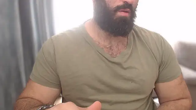 hugemachohandsome online show from 09/29/25, 12:00