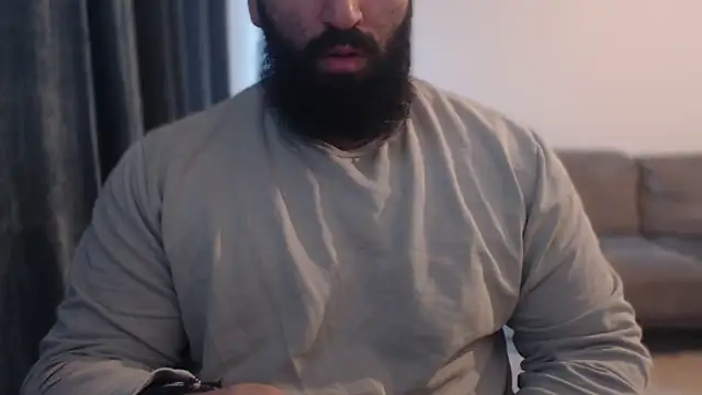 hugemachohandsome online show from 11/25/25, 09:09