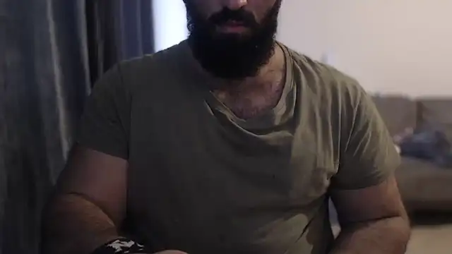 hugemachohandsome online show from 11/02/25, 07:46