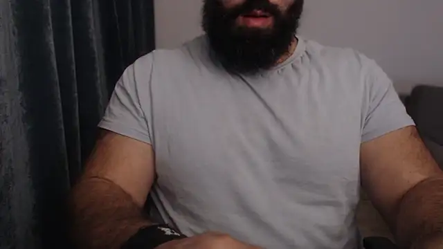 hugemachohandsome online show from 09/25/25, 09:54