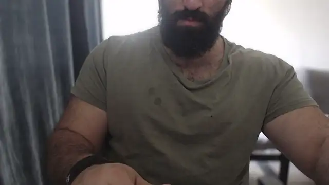 hugemachohandsome online show from 09/30/25, 09:15