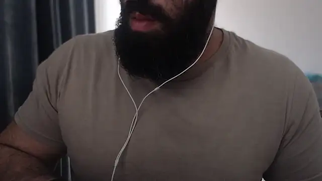 hugemachohandsome online show from 11/09/25, 12:20