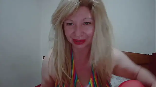 Snapshot of Kattymary chatting on 01/17/25, 11:29 Kattymary online show from 01/17/25, 11:29
