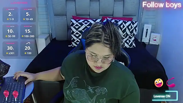 evelin zaens online show from 10/07/25, 04:46