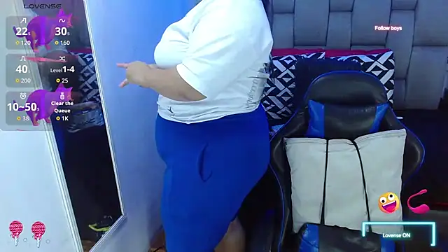 evelin zaens online show from 11/15/25, 04:05