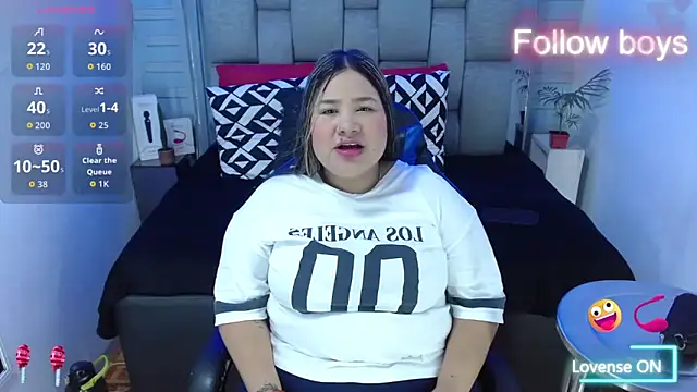 evelin zaens online show from 11/13/25, 04:38