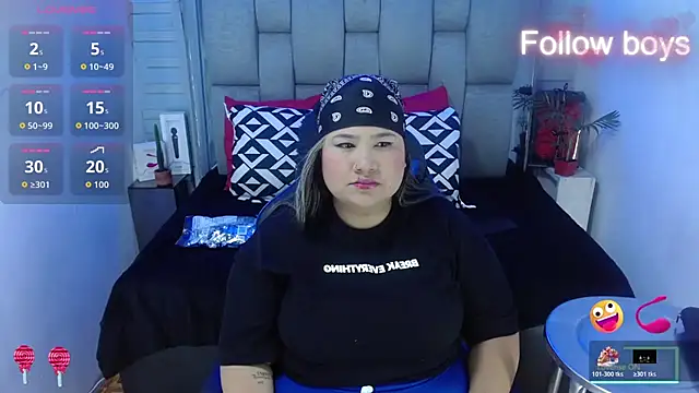 evelin zaens online show from 11/05/25, 04:26