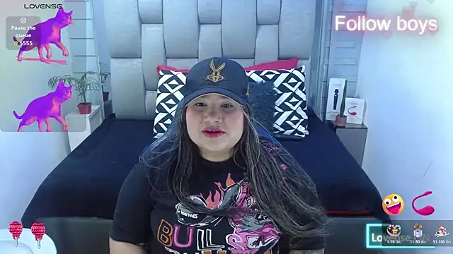 evelin zaens online show from 12/16/25, 04:28