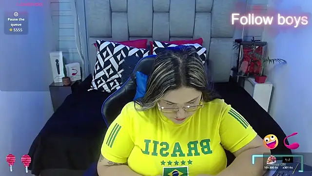 evelin zaens online show from 11/09/25, 04:16