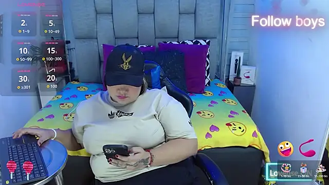 evelin zaens online show from 11/02/25, 01:16