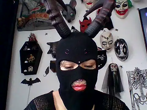 FeticheMacabre online show from 11/05/25, 05:27