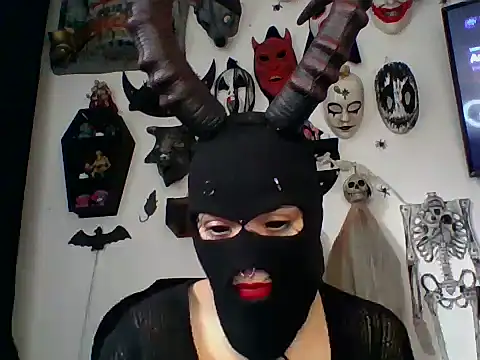 FeticheMacabre online show from 02/10/26, 07:35